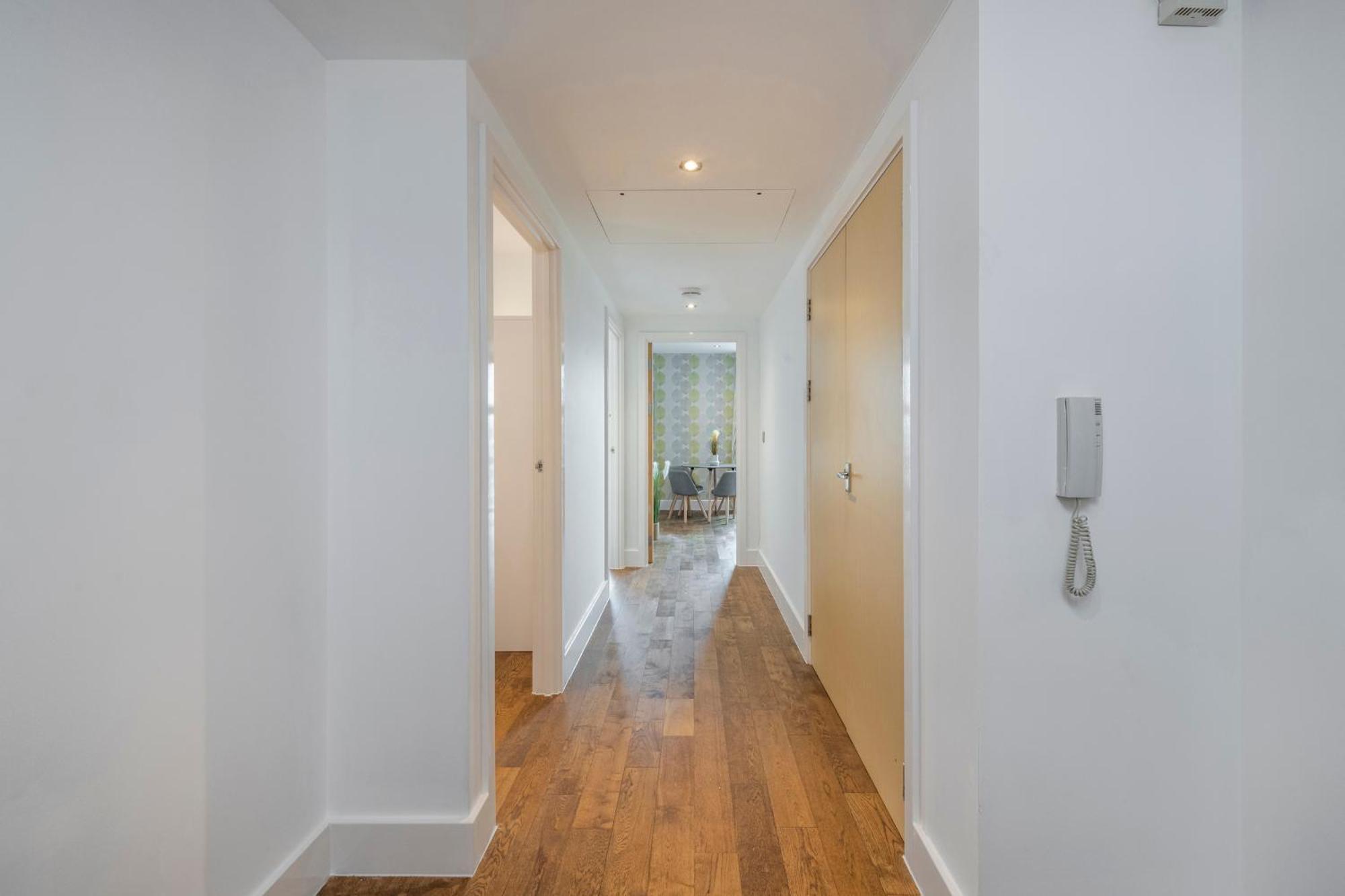Stylish 2 Bedroom In Chelsea By Battersea Park With Ac Апартаменты