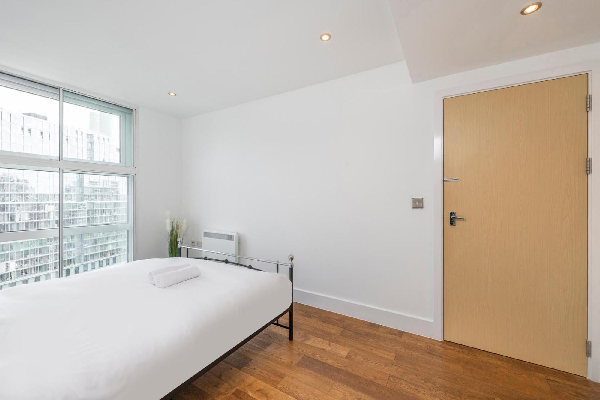 Апартаменты Stylish 2 Bedroom In Chelsea By Battersea Park With Ac Лондон