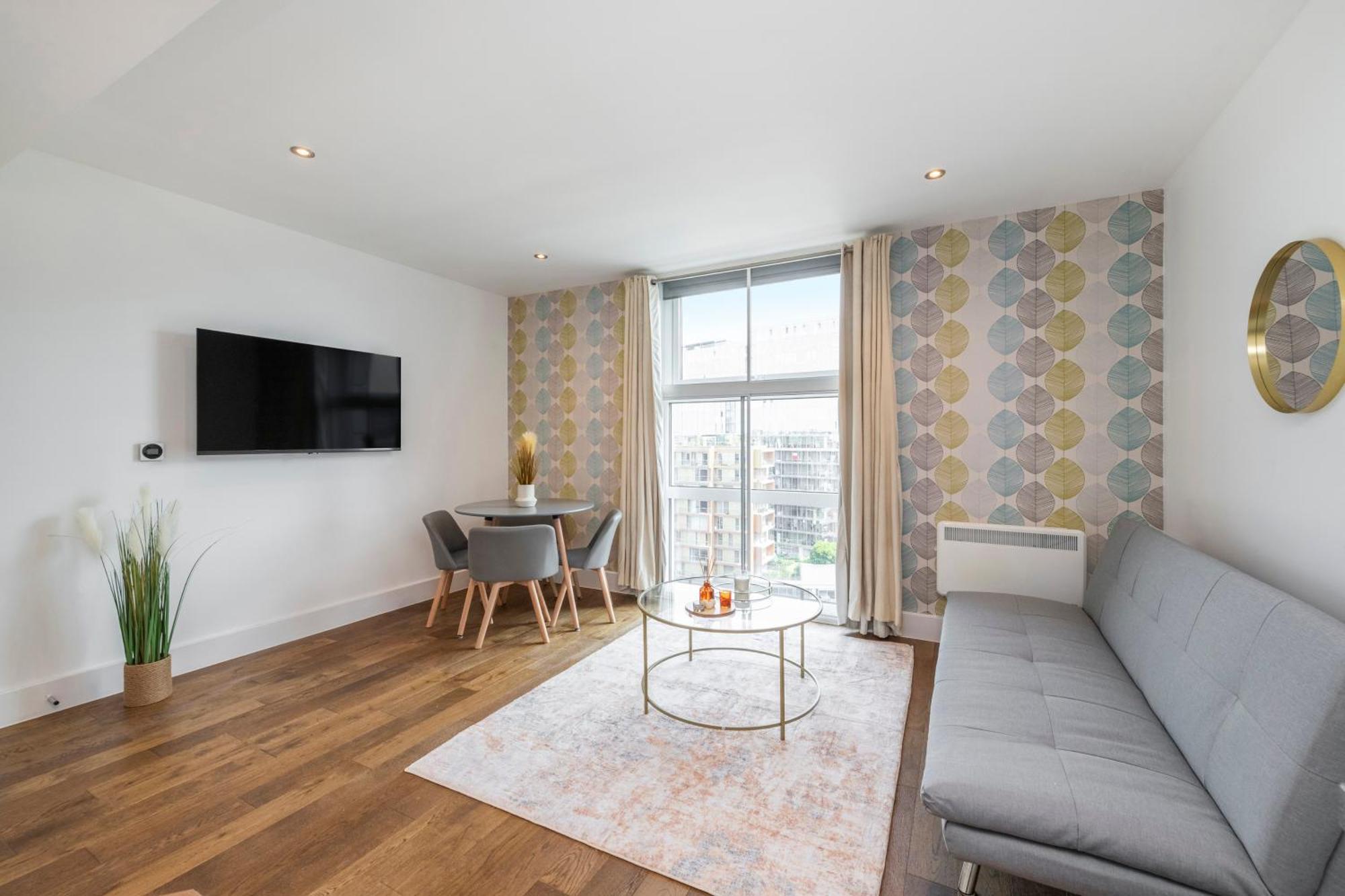 Stylish 2 Bedroom In Chelsea By Battersea Park With Ac Апартаменты *